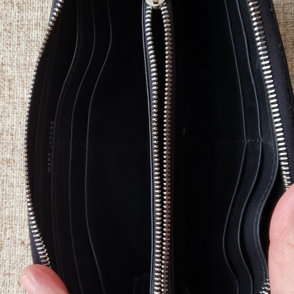 Marc Jacobs Wallet - Picture 7 of 10